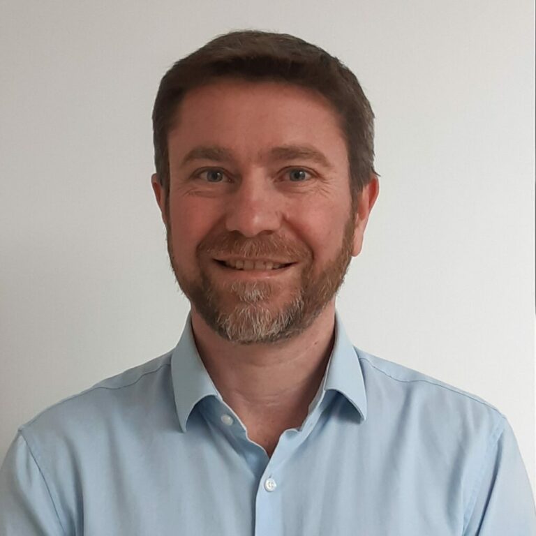 Photo Olivier Reymond scaled e1726045005805 1024x1024 1 768x768